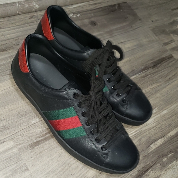 Men's Gucci Sneakers 👟 - Picture 2 of 6